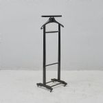 1490 8200 VALET STAND